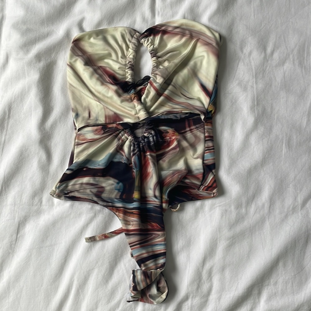 Misguided marbled body suit, never been worn, tags still on, size 6